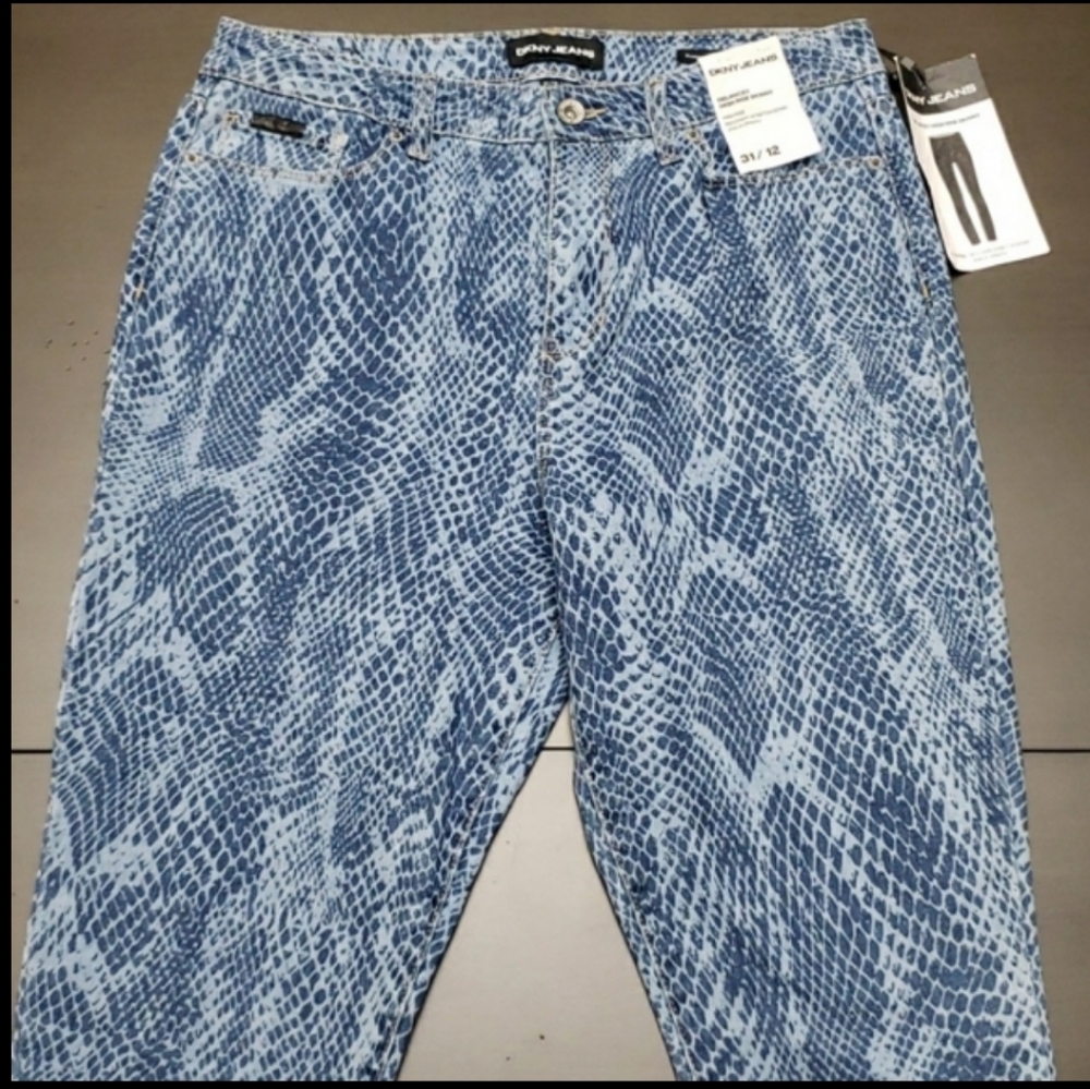 DKNY Delaney High Rise Skinny Snake Print Size 31/12